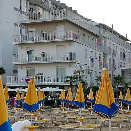 فندق Solemare 3*