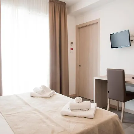 Отель Solemare 3*