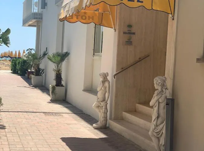 Отель Solemare 3*